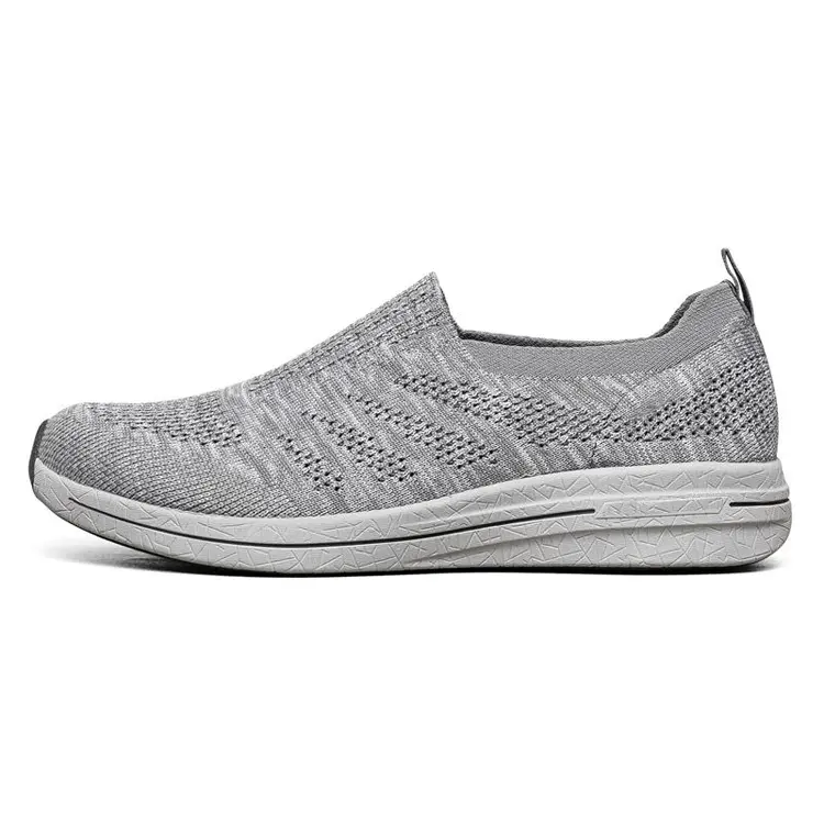 Manufacturer Popular High Quality OEM Lightweight Breathable Knit Sneaker 2021 Men Shoes Casual