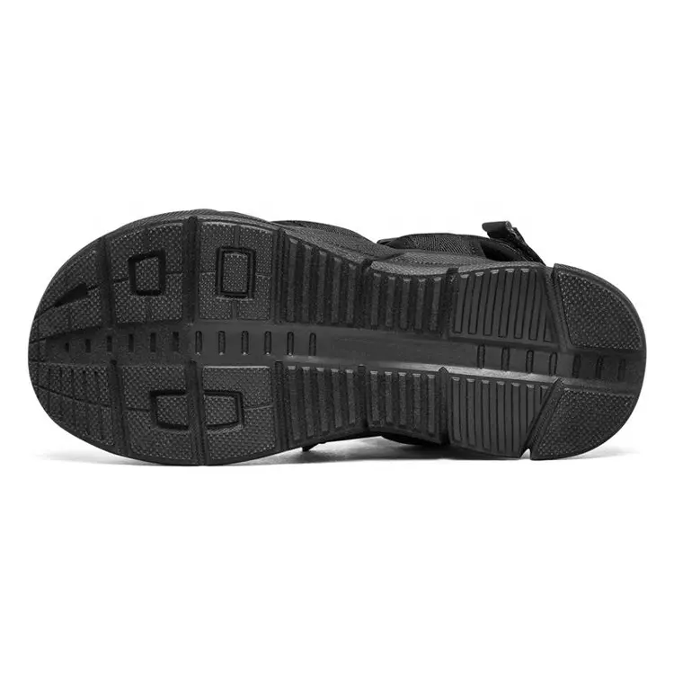 China New Design High Quality Fashion Men Summer Knitting Beach Sandals for Boy